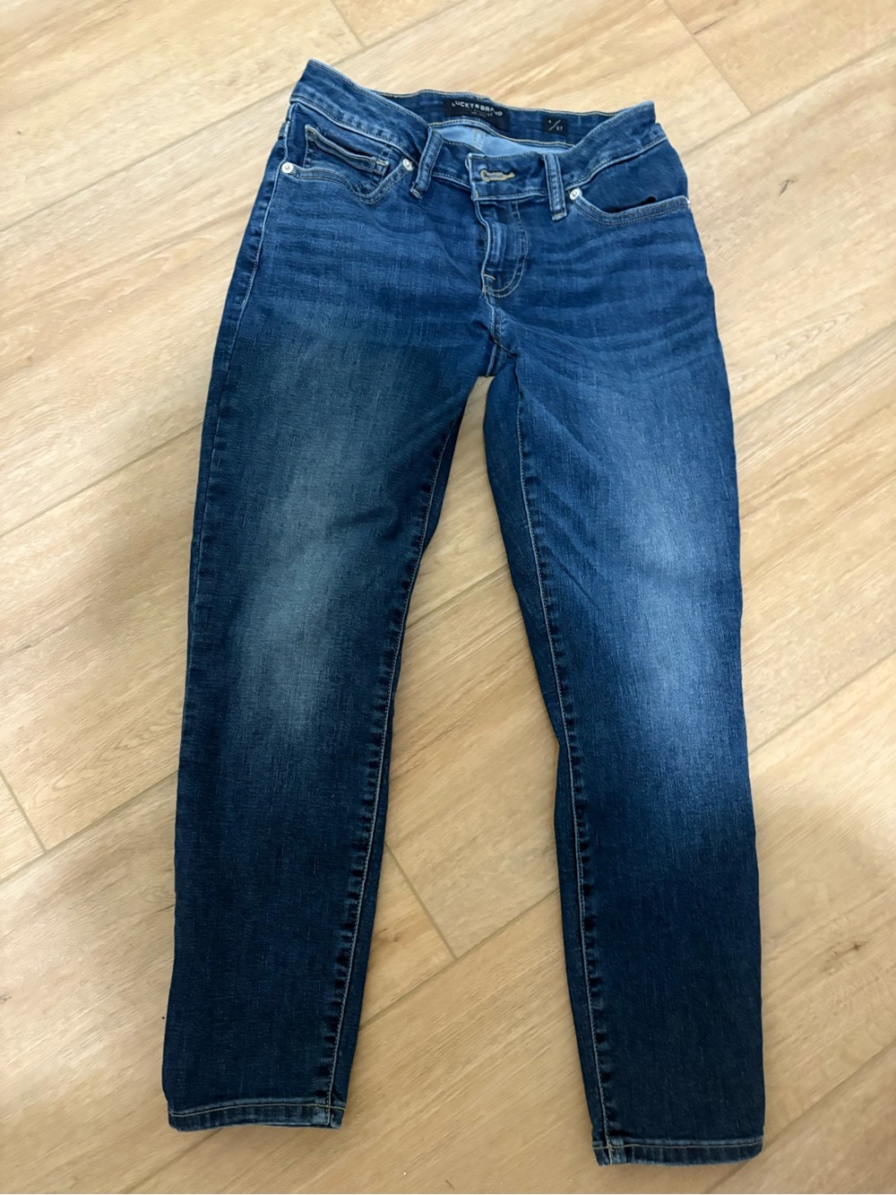 Lucky Brand Dark Wash Skinny Jeans Women’s Size 4 27 Stretch Denim